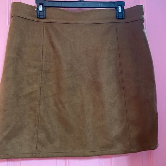 Brown Maurice’s button up skirt - Picture 2 of 2